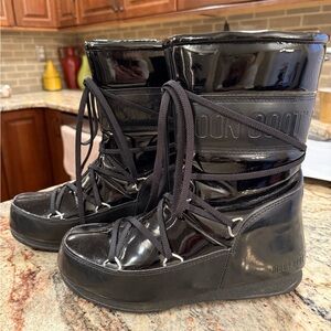 TECNICA The Original Moon Boot / Snow Boots Women`s Size EU 39 (US 8/8.5)